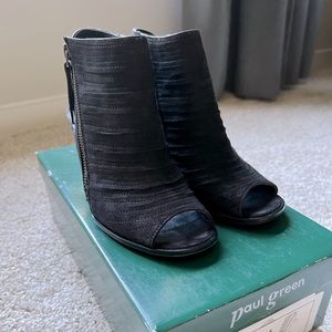 Paul Green
Cayanne Peep Toe Sandal